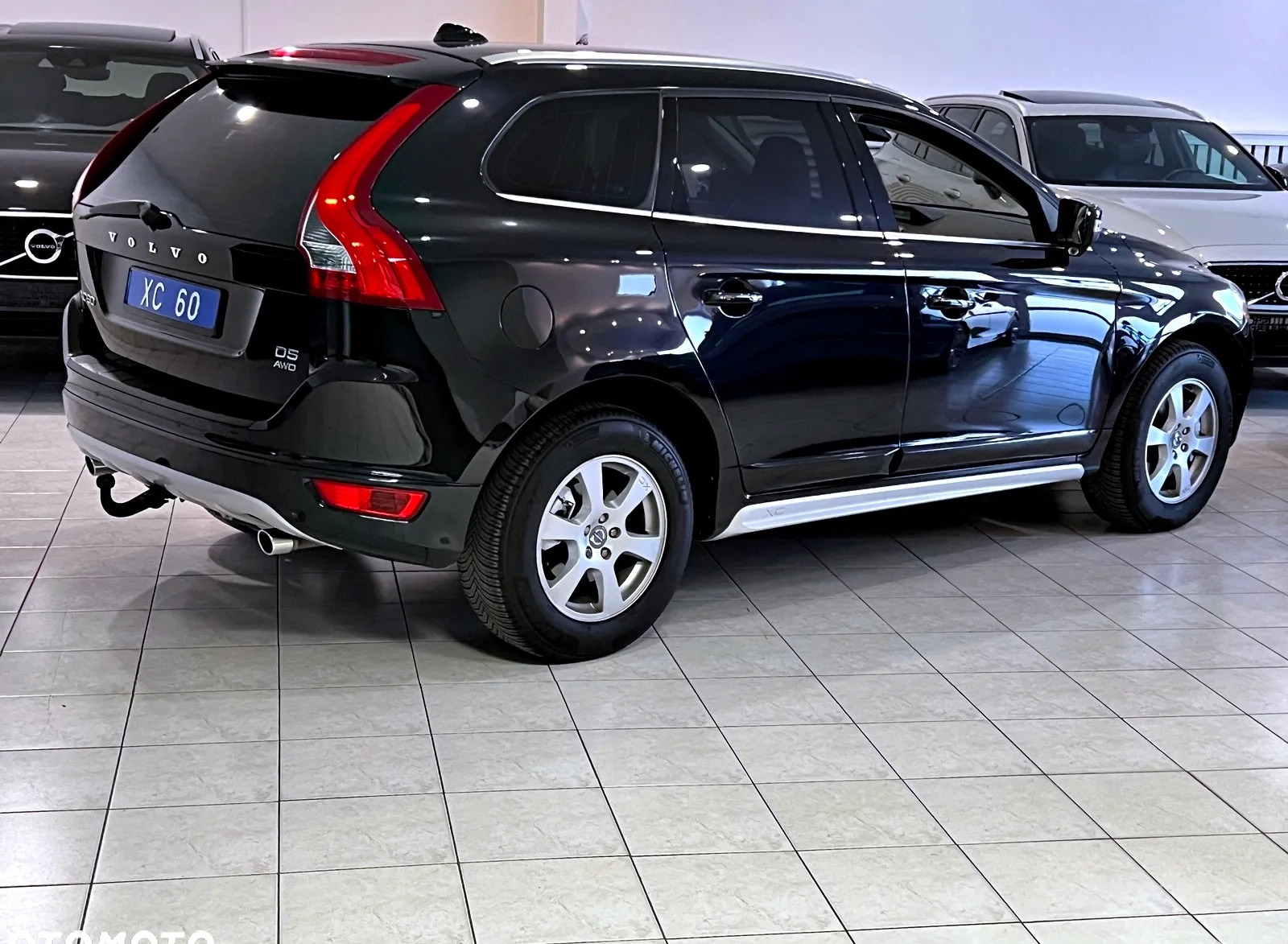 Volvo XC 60 cena 79900 przebieg: 182000, rok produkcji 2013 z Pułtusk małe 232